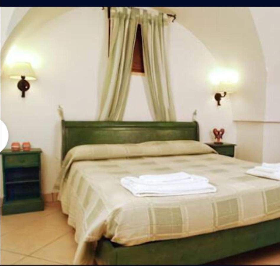 Room In Bb - Stunning Quadruple Room In Ancient Masseria Near The Sea In A Quiet Olive Trees Ostuni Exterior foto