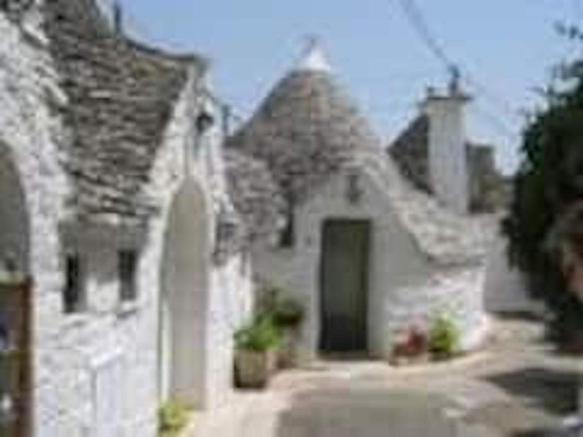 Room In Bb - Stunning Quadruple Room In Ancient Masseria Near The Sea In A Quiet Olive Trees Ostuni Exterior foto